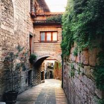 Worldplaces Tour wedding photo - Worldplaces Tour