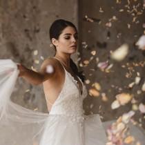 WHITE wedding photo - WHITE