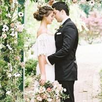Ruffled wedding photo - Ruffled