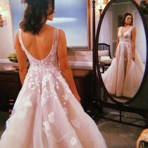 Monique Lhuillier Bride wedding photo - Monique Lhuillier Bride
