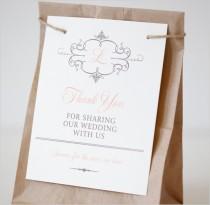 wedding photo - DIY Wedding Favors ♥ Vintage Bag Handmade Vintage Gift