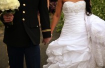 wedding photo - فساتين زفاف براقة