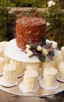 wedding photo -  Buttercream Wedding Cakes