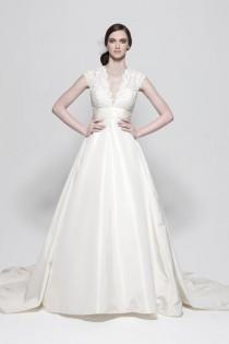 wedding photo -  Chic Wedding Dress ♥ Lace Wedding Dress
