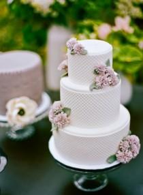 wedding photo - Fondant Wedding Cakes ♥ Wedding Cake Design 
