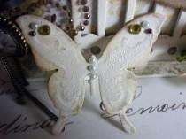 wedding photo - DIY Butterfly Wedding Invitation ♥ Cheap Vintage Wedding Invitation ♥ Scrapbooking