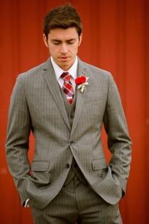wedding photo - Red Plaid Tie & Red Boutonniere 