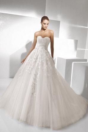 Dress - La Sposa #794417 - Weddbook